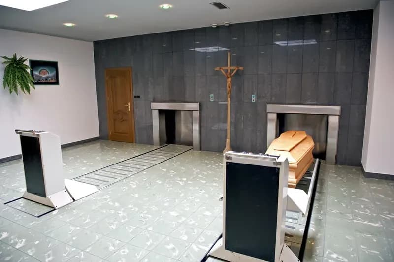 Jak wygląda kremacja w PL? Zrozum proces i uniknij nieprzyjemności