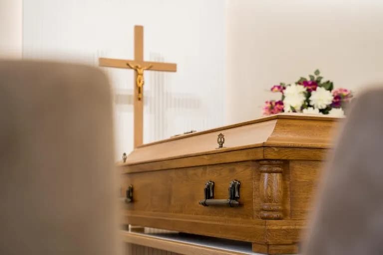 Jak sprawdzić datę pogrzebu w Białymstoku i uniknąć niepewności