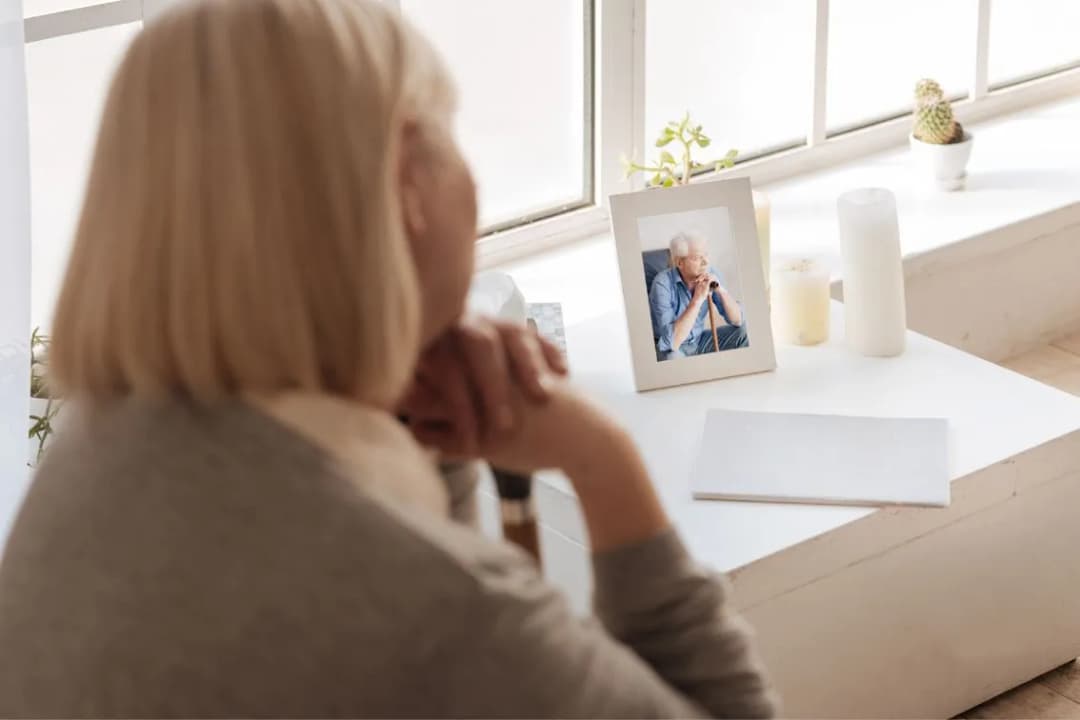 Sen o pogrzebie osoby która żyje - co naprawdę oznacza ten sen?