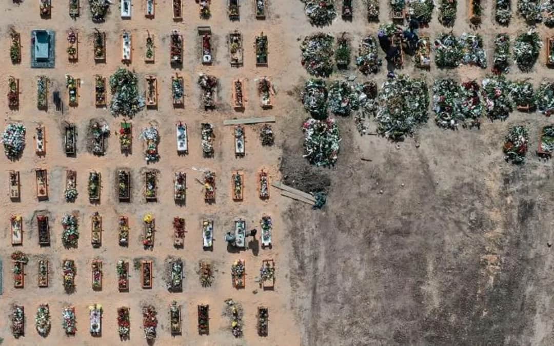 Jak obliczyć datę śmierci? Szokujące metody oszacowania długości życia